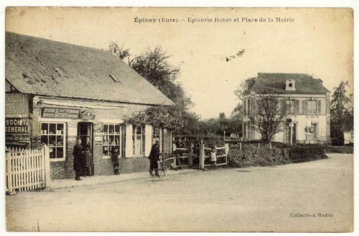 Epinay. Epicerie Bodin et Place de la Mairie.