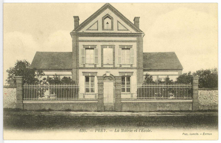 Prey. La Mairie et l'Ecole.