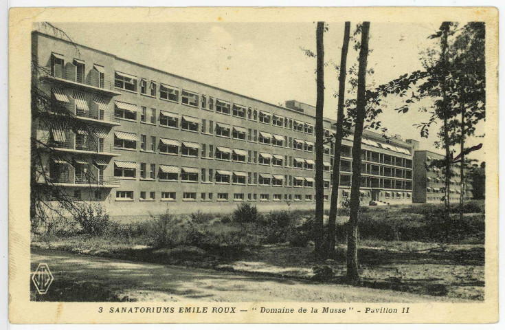 Saint-Sébastien-de-Morsent. Sanatoriums Emile Roux. - «Domaine de la Musse» Pavillon II.