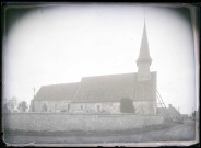 Vue d'ensemble de l'église de Boissy-Damville (Eure).