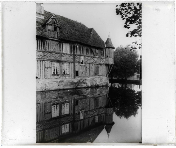 Manoir de Coupesarte (Calvados).