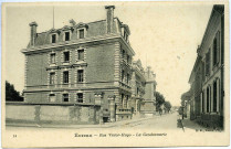 Evreux-Ville. Rue Victor Hugo - La Gendarmerie.