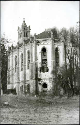 Bazincourt-sur-Epte. La Chapelle du Château de Thierceville.