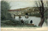 Andelys (Les). Les ruines du Moulin de Gardon.