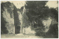 Gisors. Intérieur du Jardin - Casemate.