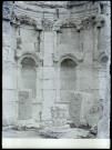 Vestiges de l'ancienne église dédiée à la Sainte-Vierge du sanctuaire de Baalbeck (Liban).