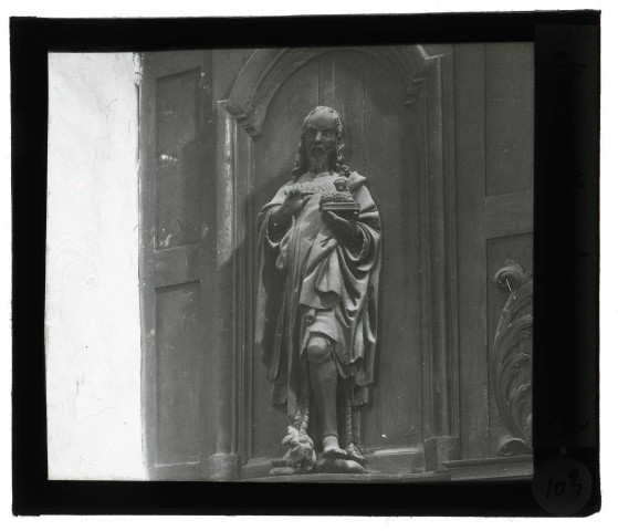 Église de Ménesqueville (Eure), statue en bois de Saint-Jean-Baptiste.