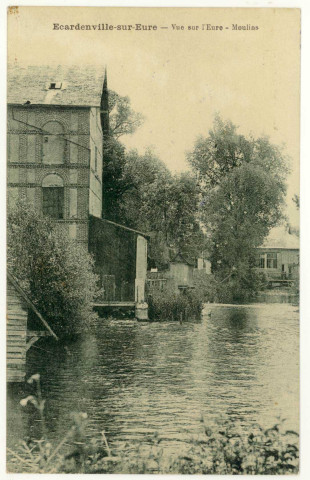 Ecardenville-sur-Eure. Vue sur l'Eure.