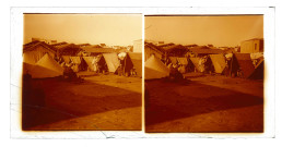 Bédouins dans leur campement en Algérie.