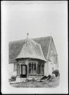 Porche en bois de l'église Saint-Sulpice de Ry (Seine-Maritime).