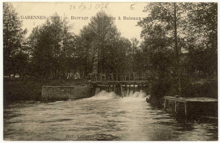 Garennes-sur-Eure. Barrage de la Porte à Bateaux.