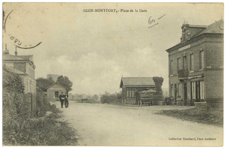 Glos-sur-Risle. Place de la Gare.