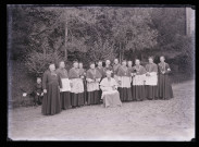 Ecclésiastiques en pèlerinage à Lourdes (Hautes-Pyrénées).