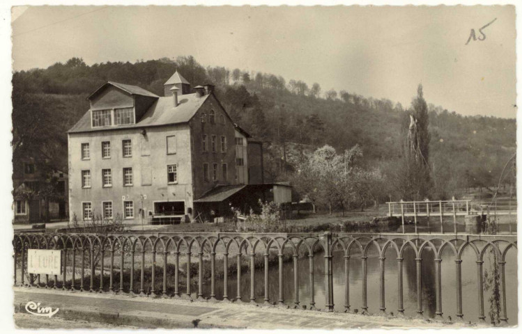 Autheuil. Le Moulin et l'Eure.