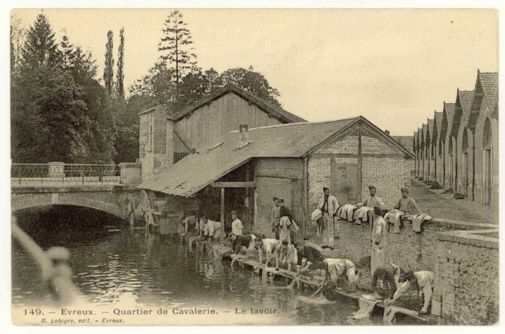 Evreux-Ville. Quartier de Cavalerie-Le Lavoir.