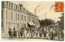 Etrépagny. La Gendarmerie.