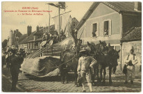 Gisors. Cavalcade en l'honneur du Millénaire Normand - Le Drakkar de Rollon.