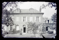 Le presbytère de Rosay-sur-Lieure (Eure).