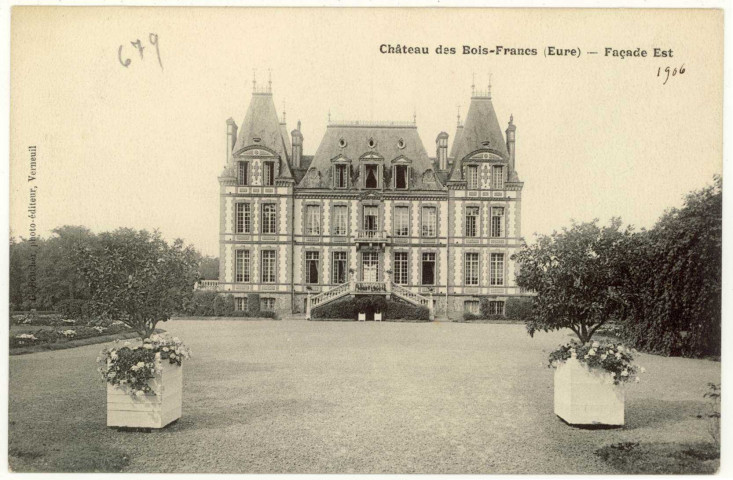 Barils (Les). Château des Bois-Francs. Façade Est.