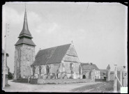 Vue d'ensemble de l'église et du cimetière du Plessis-Sainte-Opportune (Eure).