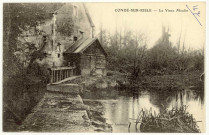Condé-sur-Risle. Le Vieux Moulin.