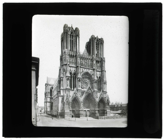 Cathédrale Notre-Dame de Reims (Marne), façade ouest.