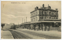 Serquigny. La Gare.