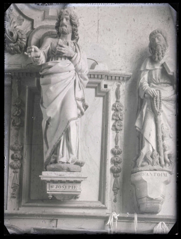 Église de La Pyle (Eure), statues de Saint-Joseph et de Saint-Antoine.