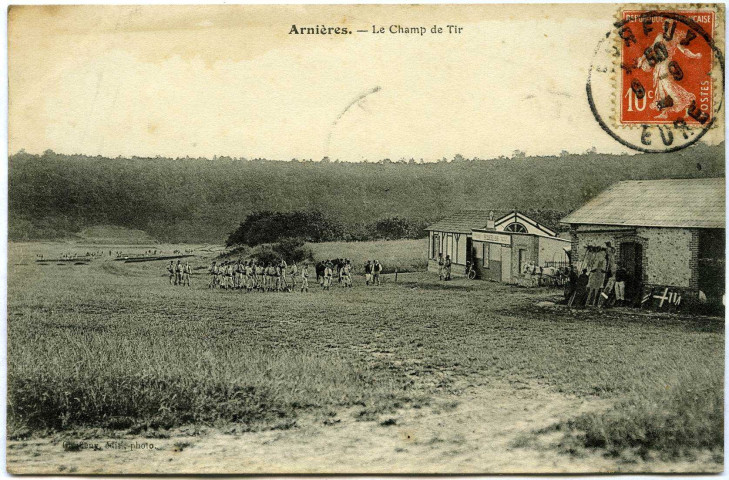 Arnières-sur-Iton. Le Champ de Tir.