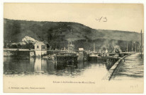 Amfreville-sous-les-Monts. Ecluses d'Amfreville-sous-les-Monts.