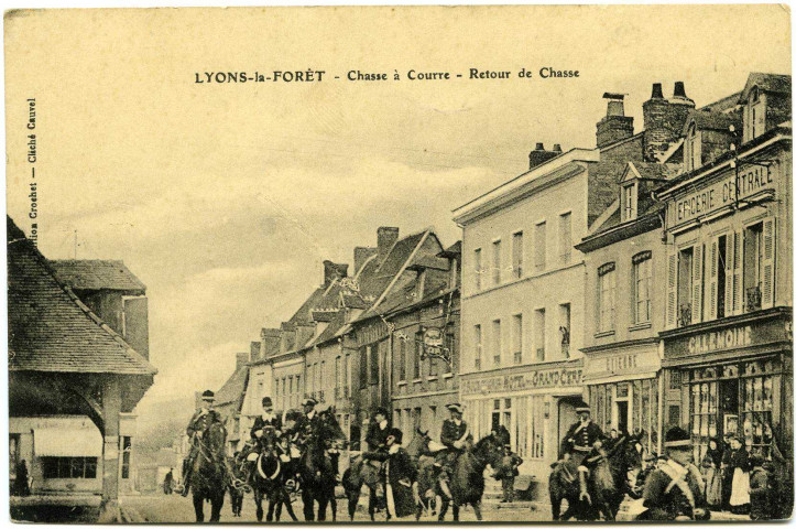 Lyons-la-Forêt. Chasse à Courre - Retour de Chasse.