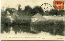 Bacqueville. Mars et bâtiment de la Pompe à incendie de Bacqueville (Eure).