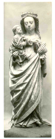 Statue de Vierge à l'Enfant dite "Vierge aux raisins", du XVe siècle, en pierre polychrome, de l'église Notre-Dame d'Andé (Eure, France).