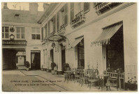Evreux-Ville. Hostellerie du Grand Cerf-Entrée de la Salle de Table d'Hôte.