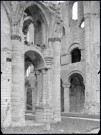 Ruines et vestiges de l'abbaye de Jumièges (Seine-Maritime).