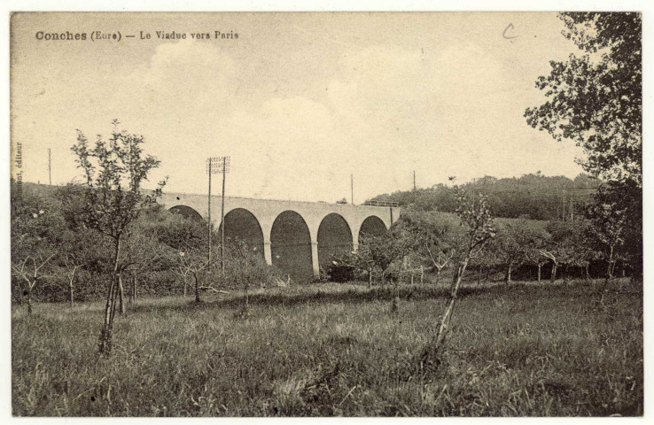 Conches-en-Ouche. Le Viaduc vers Paris.
