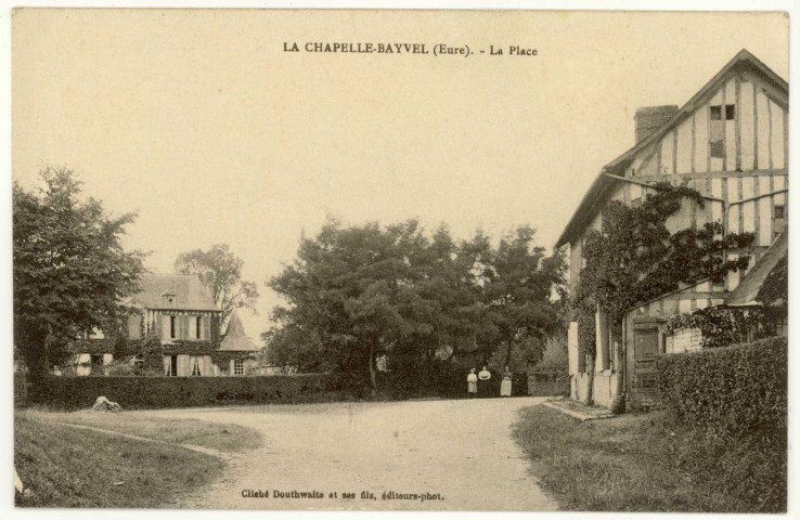 Chapelle-Bayvel (La). La Place.