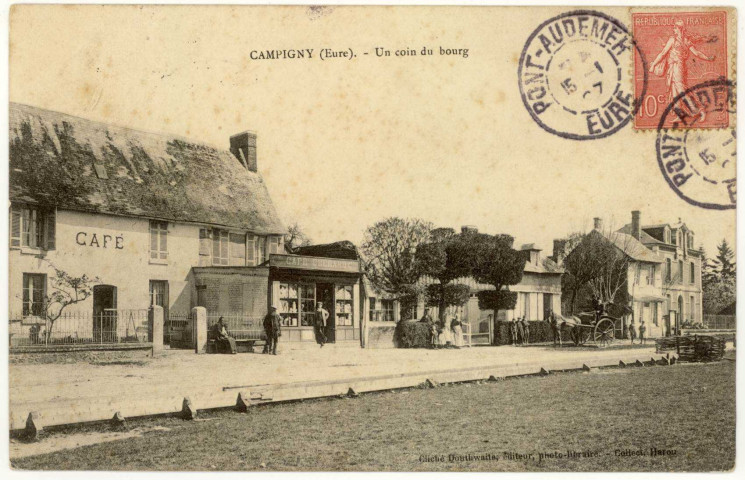 Campigny. Un coin du bourg.