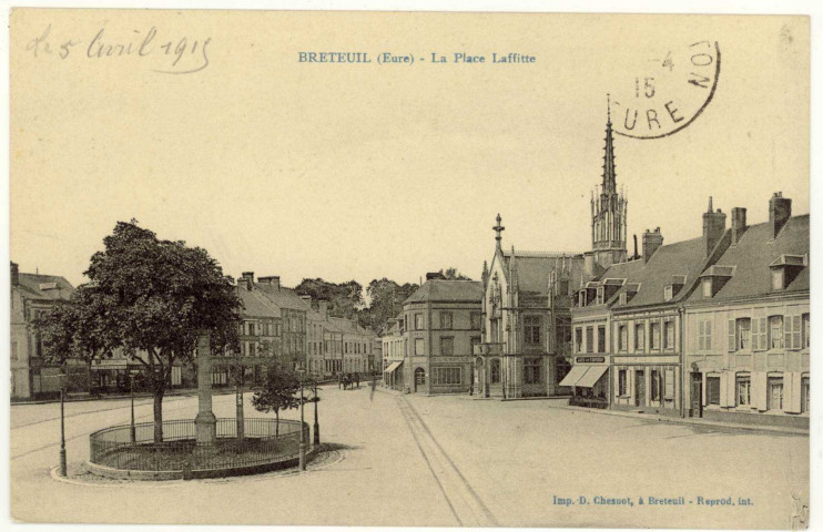 Breteuil-sur-Iton. La Place Laffitte.