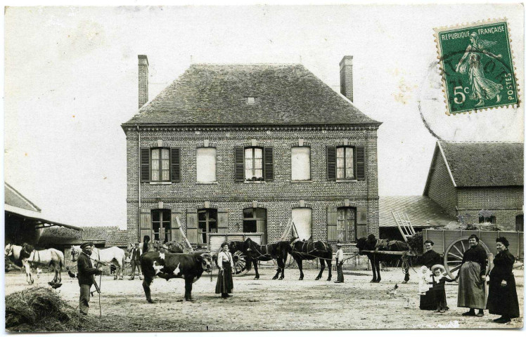 Port-Mort. [Cour de ferme].