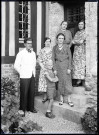 Famille Gallier et son personnel au manoir « le Val fleuri ».