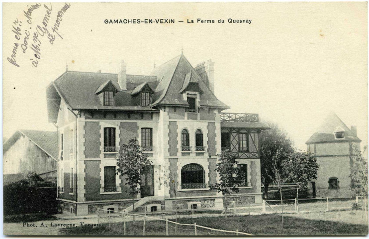 Gamaches-en-Vexin. Ferme du Quesnay.