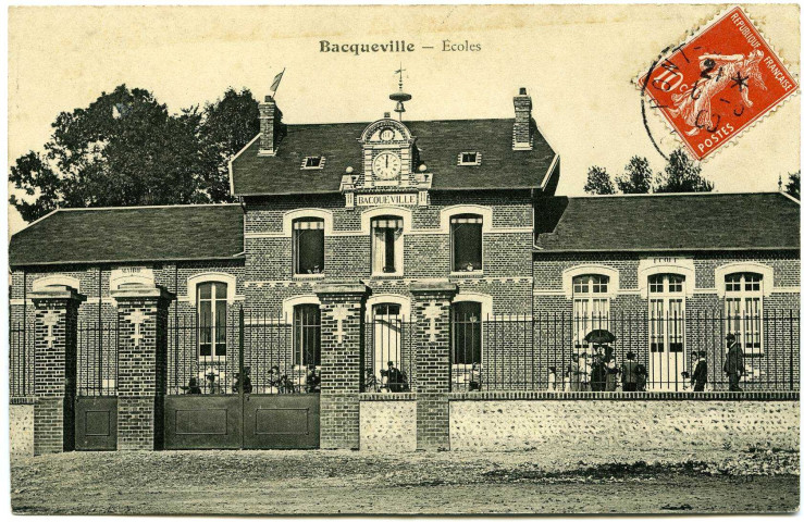 Bacqueville. Ecoles.