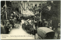 Charleval. Fêtes des Fleurs du 25 Juillet 1909 - Le Dirigeable.