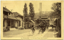 Bonneville-sur-Iton (la). Les Sorties des Usines métallurgiques.