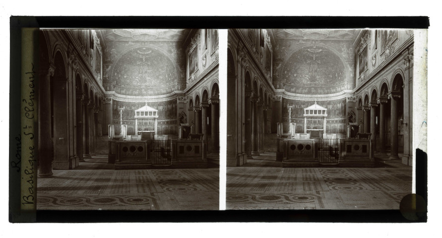 Chœur de la basilique Saint-Clément (Italie).