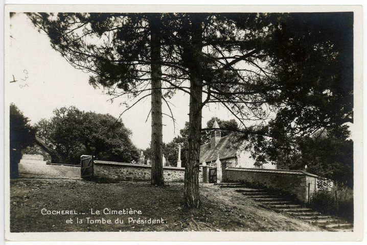 Houlbec. Le Cimetière et la Tombe du Président.