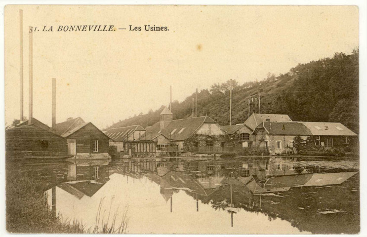 Bonneville-sur-Iton (la). Les Usines.