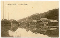Bonneville-sur-Iton (la). Les Usines.