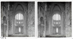 Abbaye du Mont-Saint-Michel (Manche), travée de la nef de l'église.